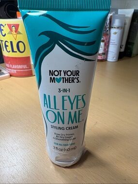 Not Your Mother's All Eyes On Me Styling Cream - Teal/White